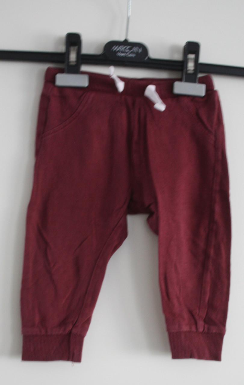 Paars rode  broekje maat 80