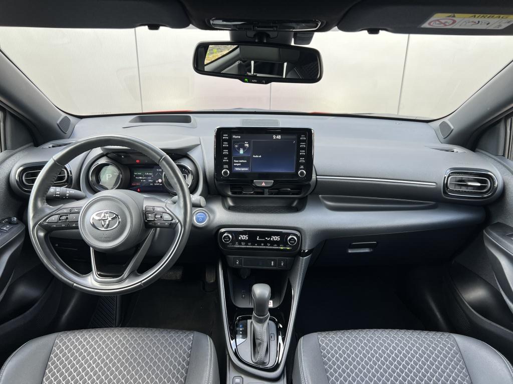 Toyota Yaris 1.5 hyb. launch ed. | stuurverwarming | stoelverwamring | dode