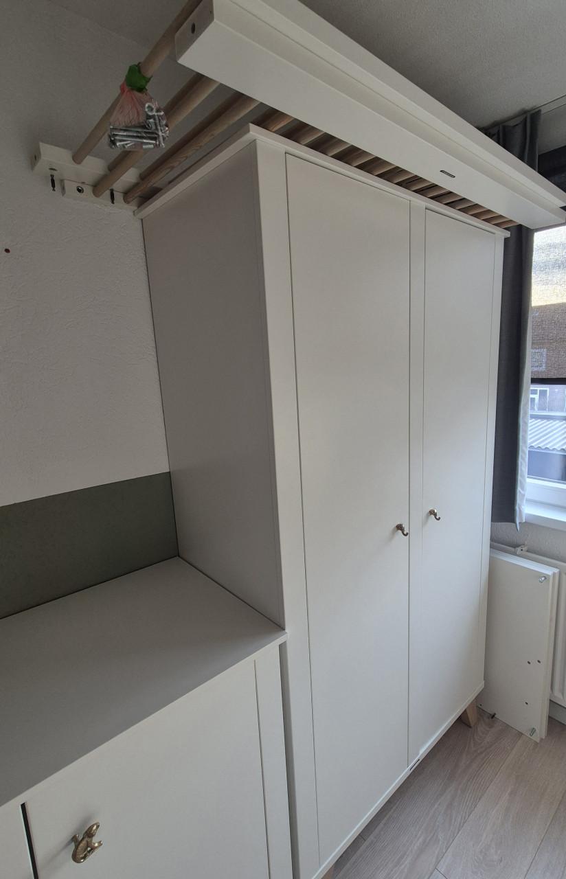 Complete Kidsmill Lars babykamer (commode, kast en ledikant)