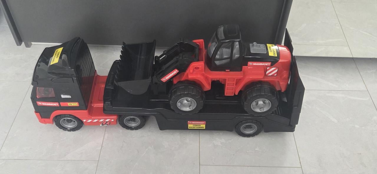 Mammoet Volvo Truck en Shovel 1:16 - 75-80 cm