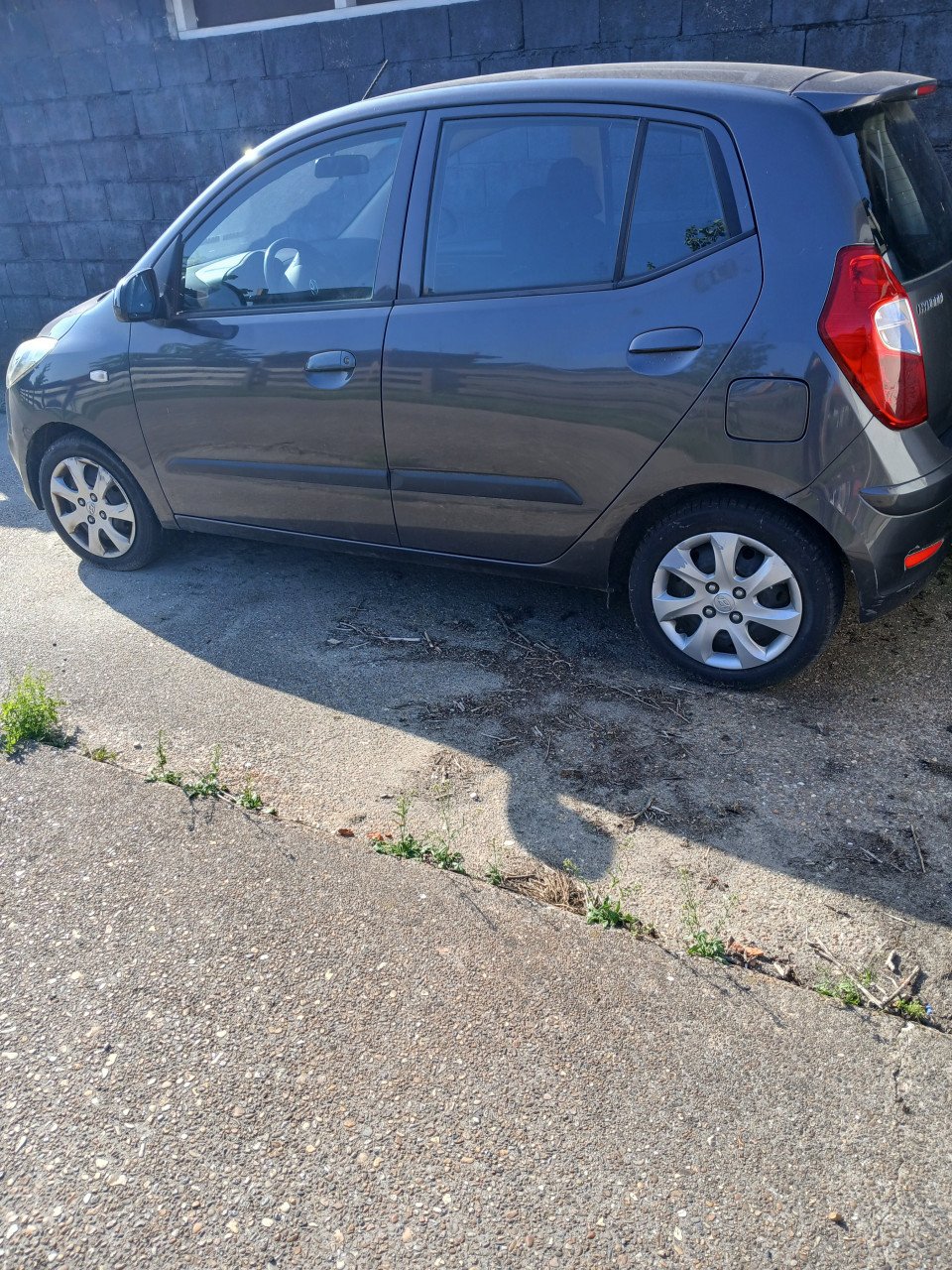 Hyundai l10 2011