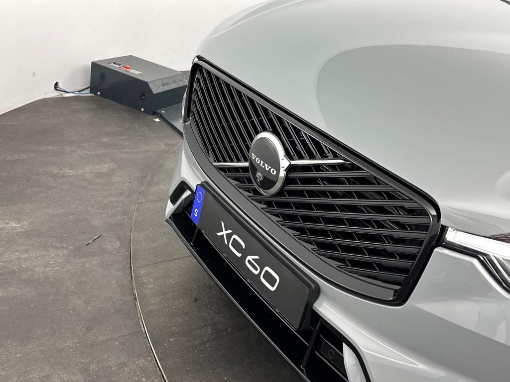 Volvo XC60 t6 awd gt ultra dark