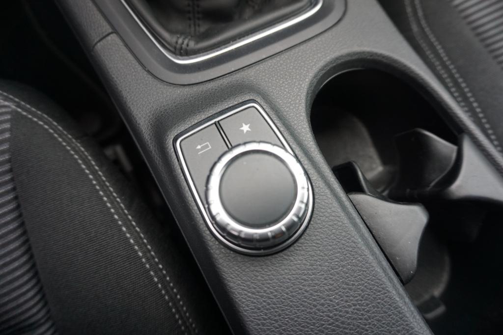 Mercedes-Benz B-Klasse 180 ambition style l facelift uitvoering l xenon l p