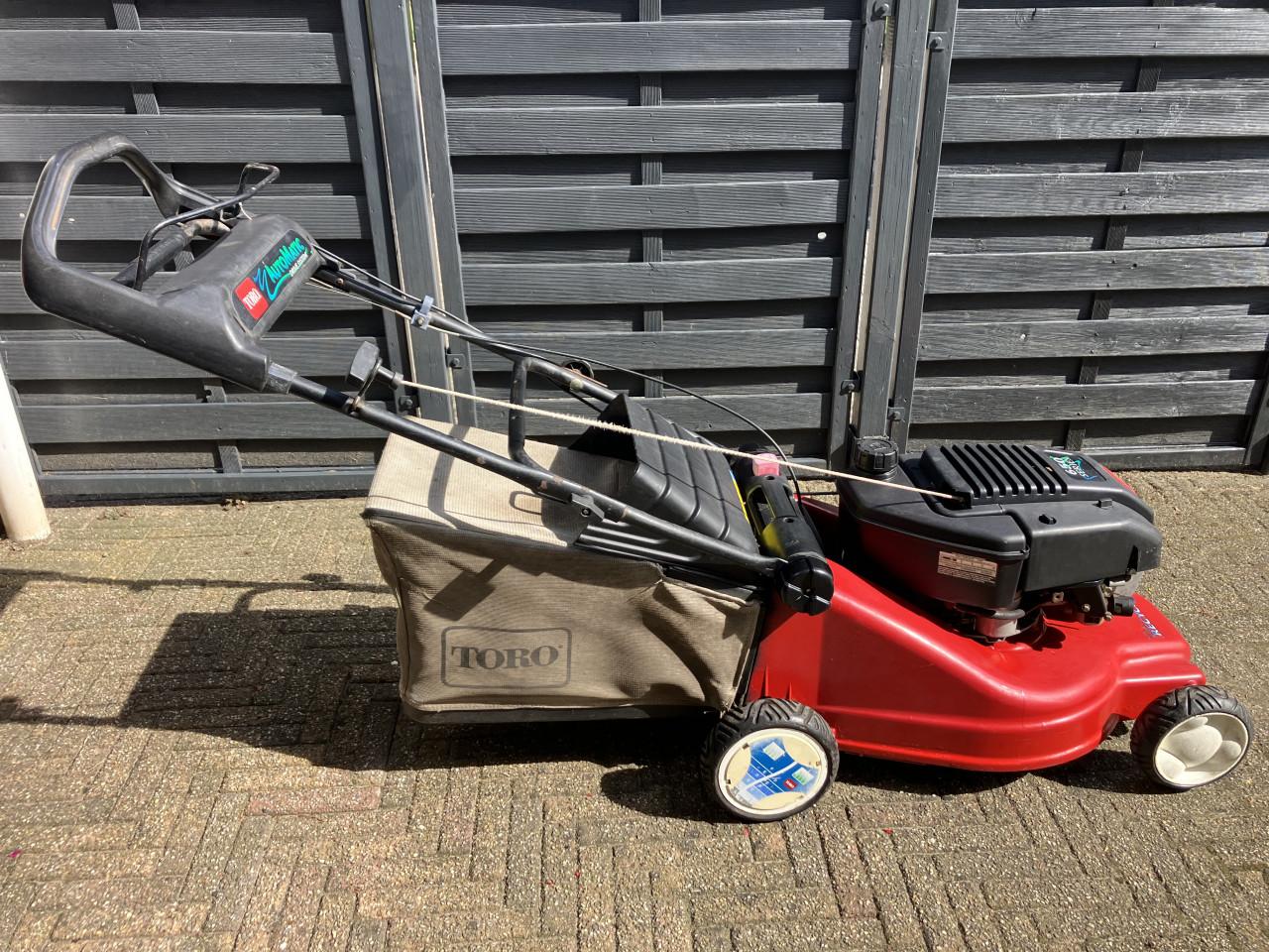 Toro 650 serie recycler grasmaaier.