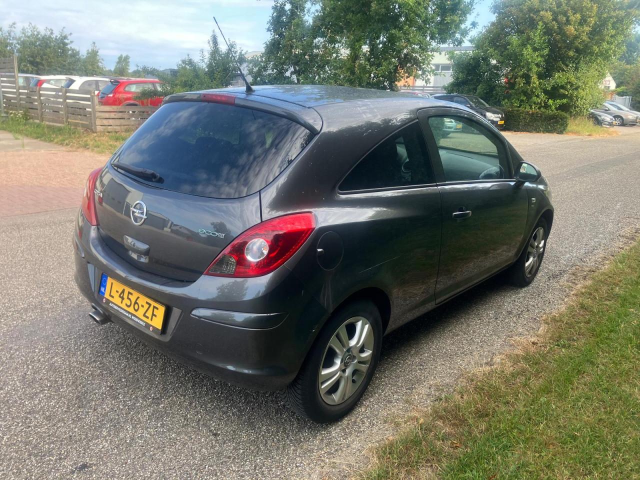 Opel Corsa 1.2