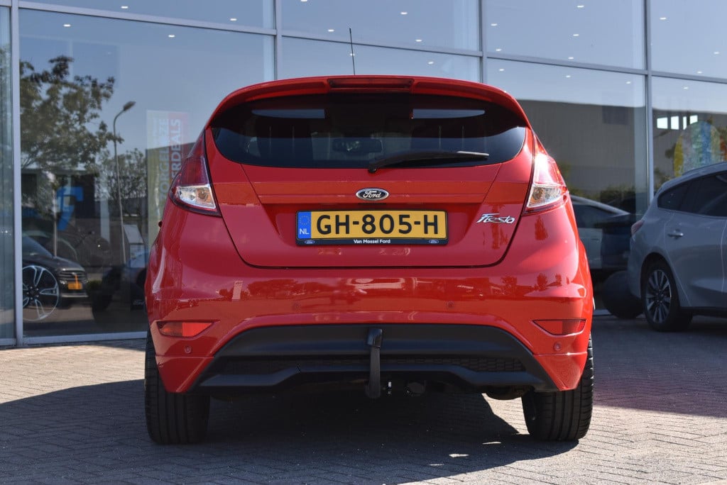 Ford Fiesta 1.0 ecoboost red edition | 140 pk| voorzien van nieuwe distribu