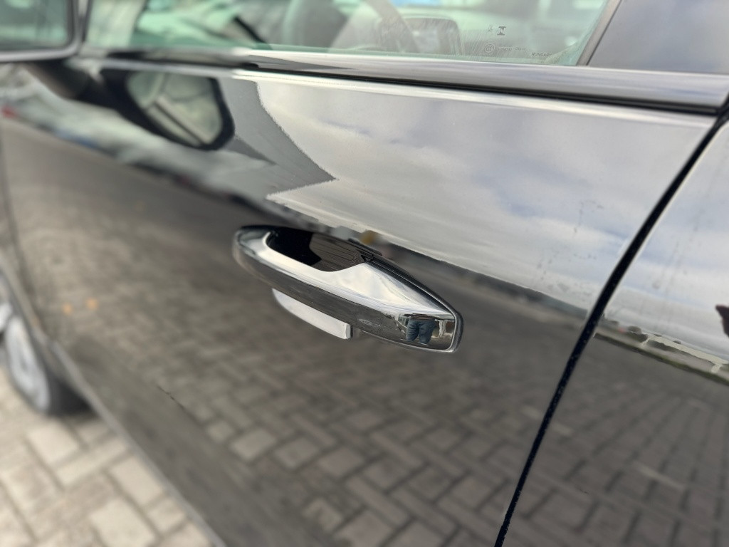 Volvo XC40 recharge plus 70kwh| trekhaak | stuur+stoel.verw| warmtepomp