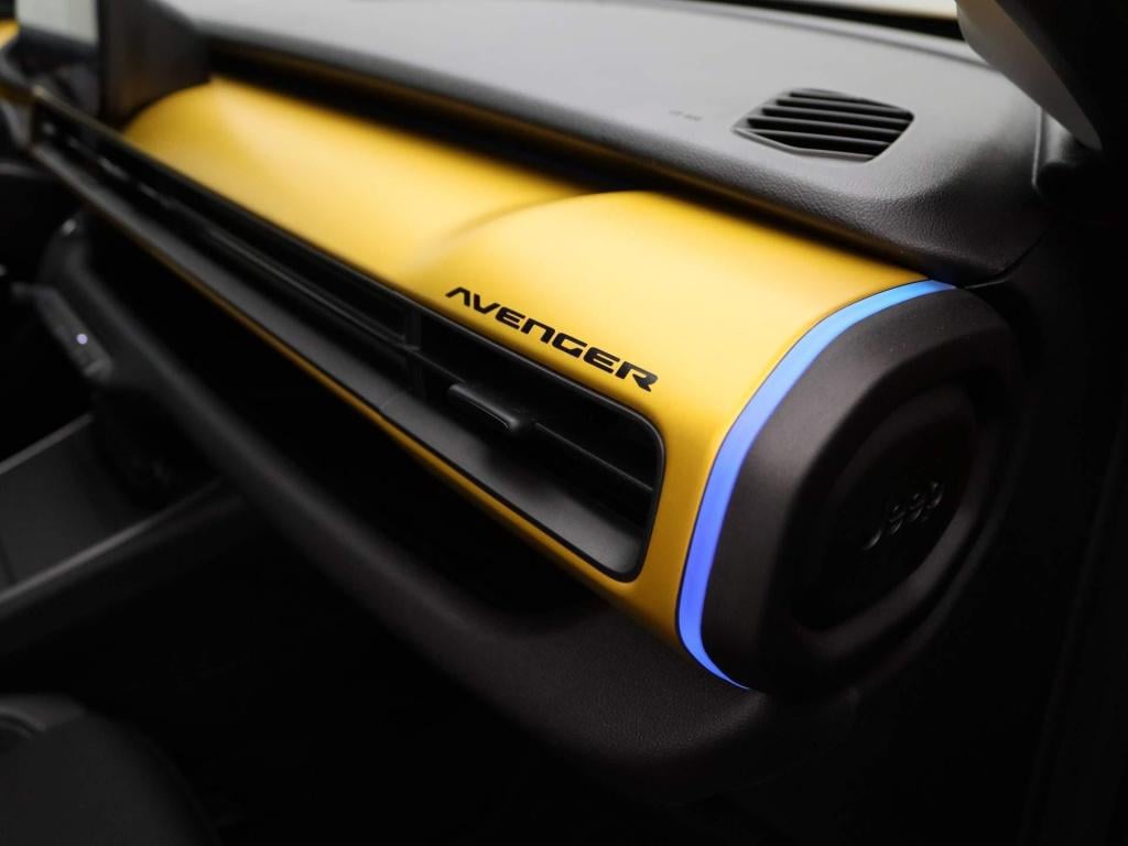 Jeep Avenger 1st edition 54 kwh | full option | navigatie | climate control