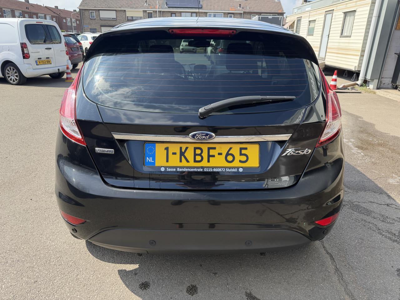 Ford Fiesta 1.0 EcoBoost Titanium Bouwjaar 2013 NAP ! ! !