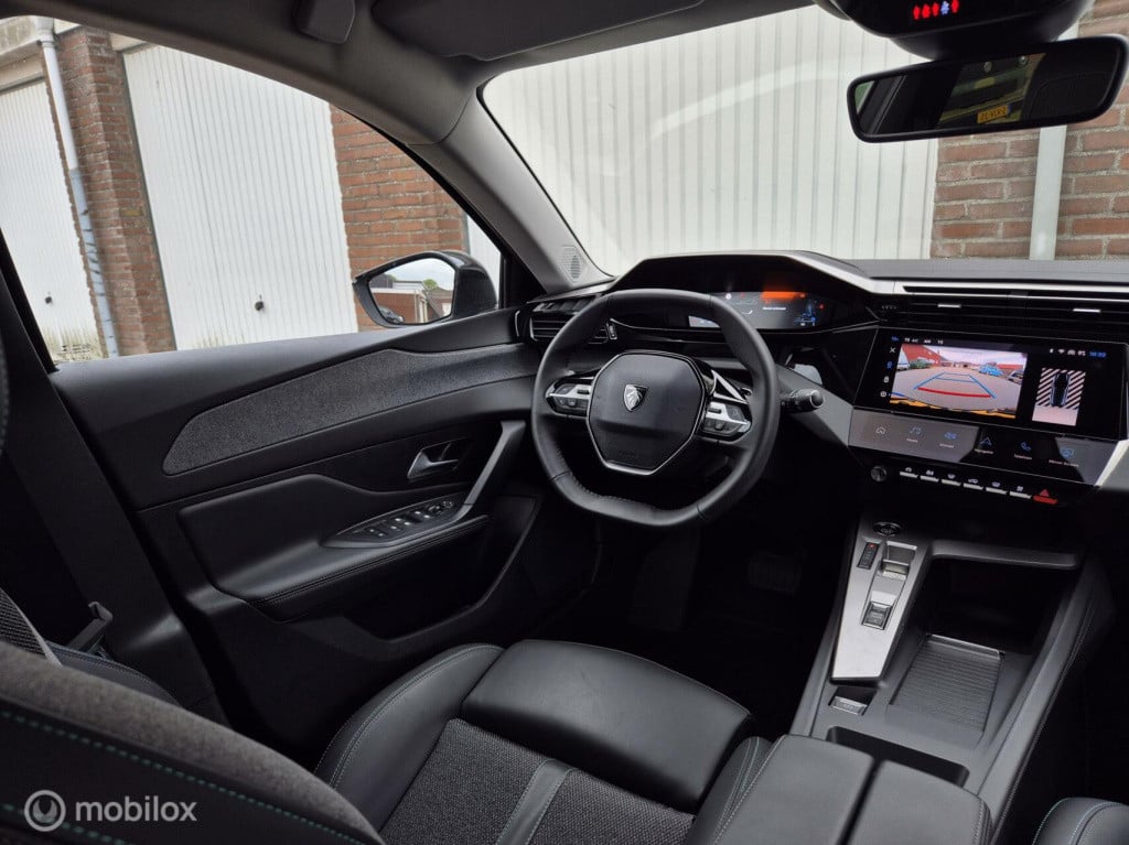Peugeot 308 1.2 puretech allure / btw auto / automaat / led / acc / achteru