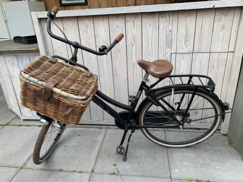 Cortina U4  26 inch transportfiets met drie versnellingen