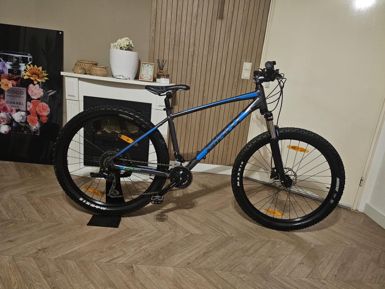 GIANT MTB 27,5er / M