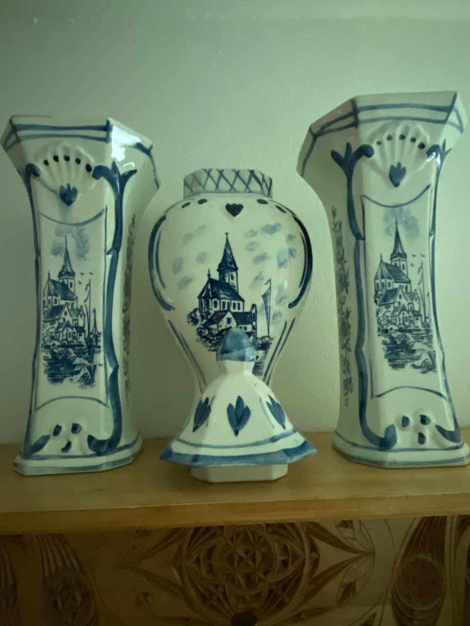 Mooi 3 delig Delfst blauw kaststel