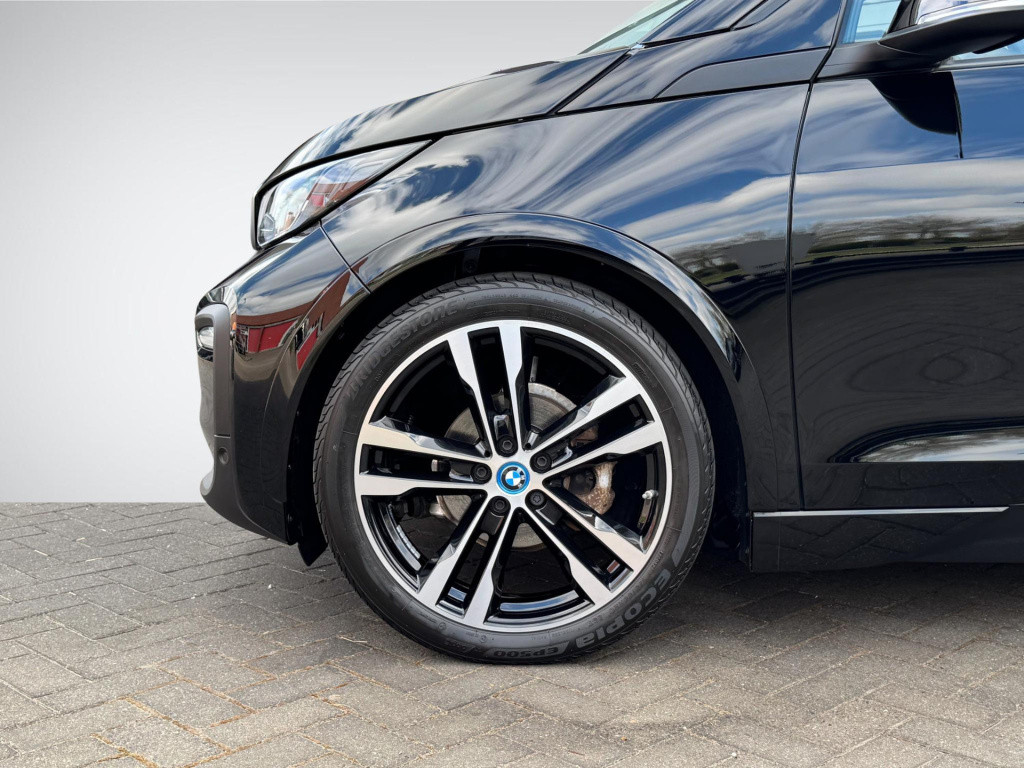BMW I3 dark shadow edition 120ah 42 kwh | navigatie | camera | adapt. cruis
