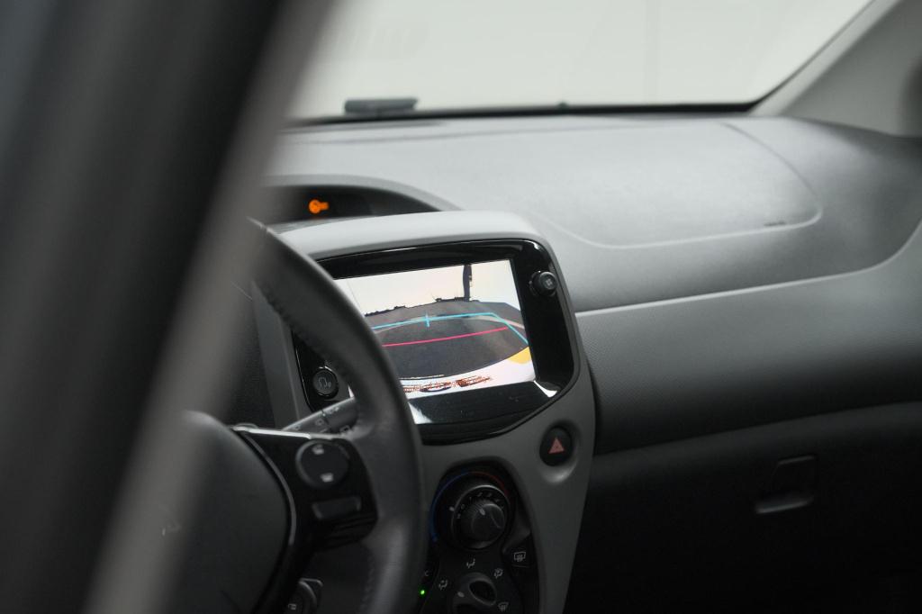 Peugeot 108 1.0 e-vti allure | automaat | camera | airco | apple carplay