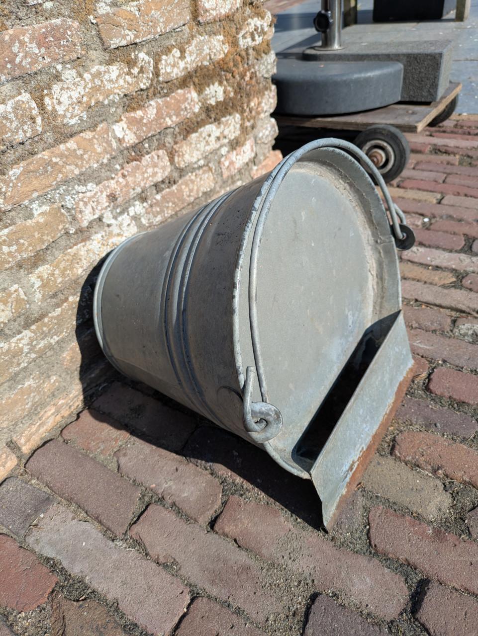 Zinken kippendrinkemmer