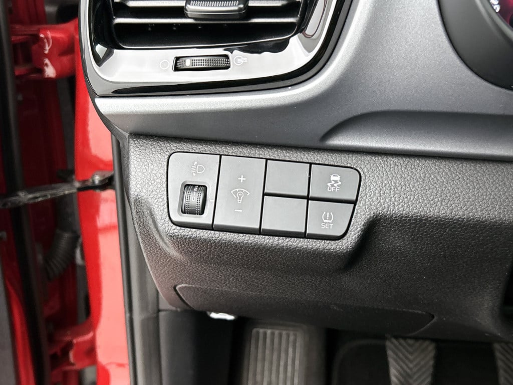 Kia Stonic 1.0 t-gdi sports edition cruise control | navigatie