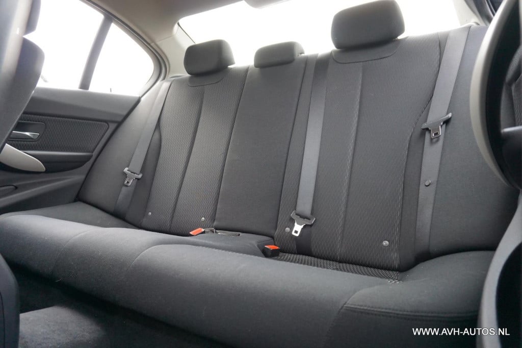 BMW 3-serie 320i efficientdynamics edition executive