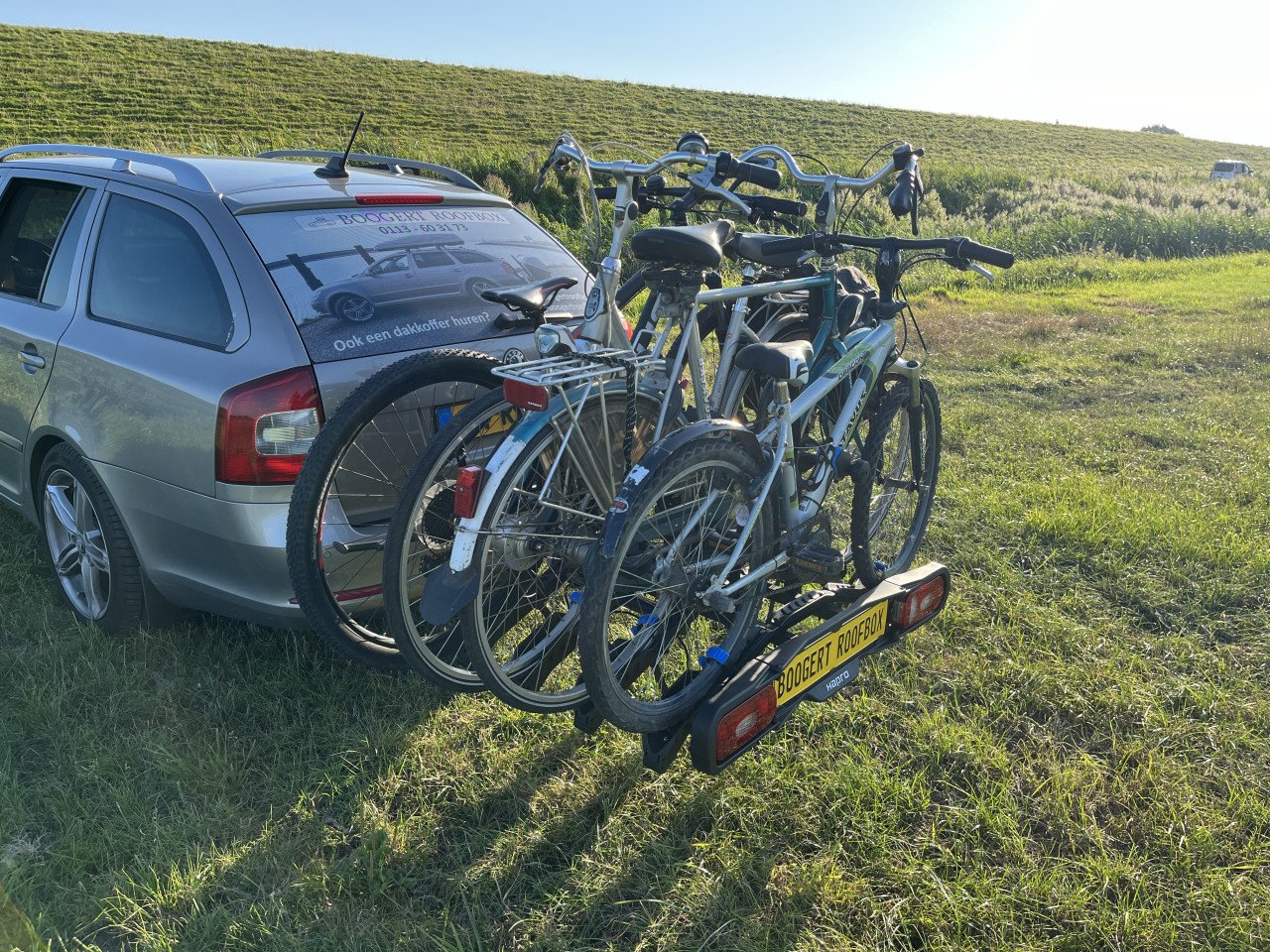 Fietsendrager voor 4 fietsen te huur