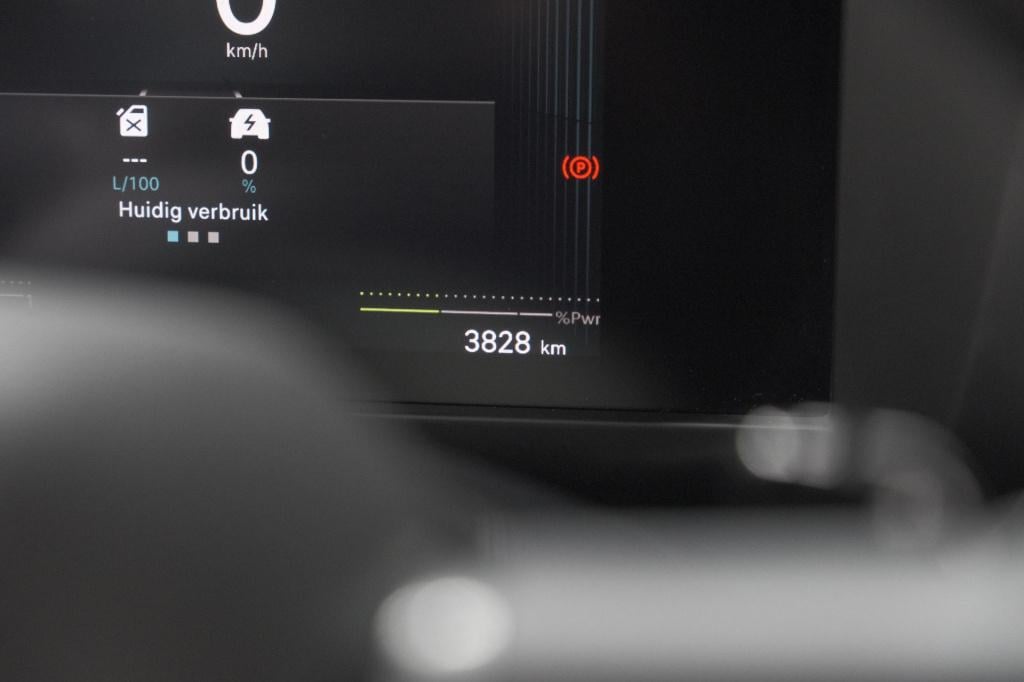 Citroen C4 1.2 hybrid 145pk max | 360 camera | adaptieve cruise control | n