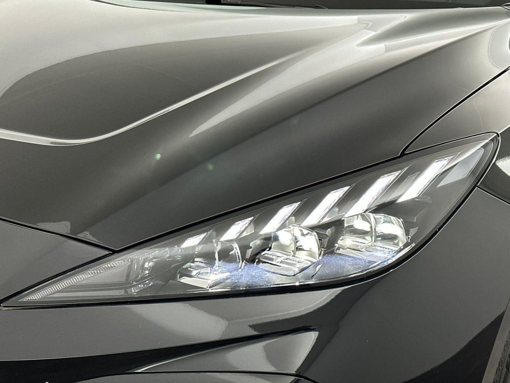 MG Mg4 electric luxury 64 kwh | op = op voorraad voordeel | 7 jaar garantie