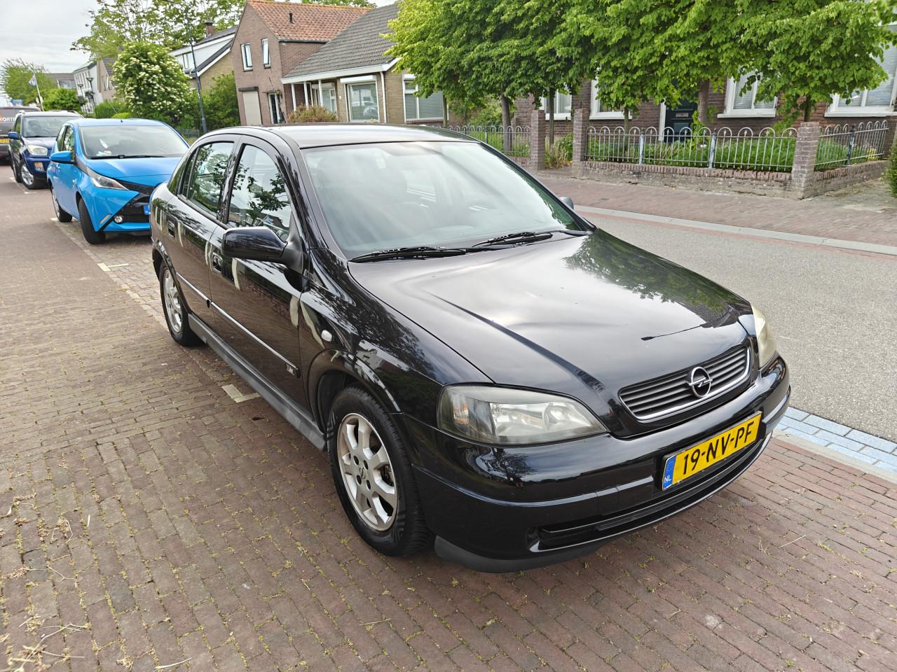 Opel Astra 1.6 16v benzine