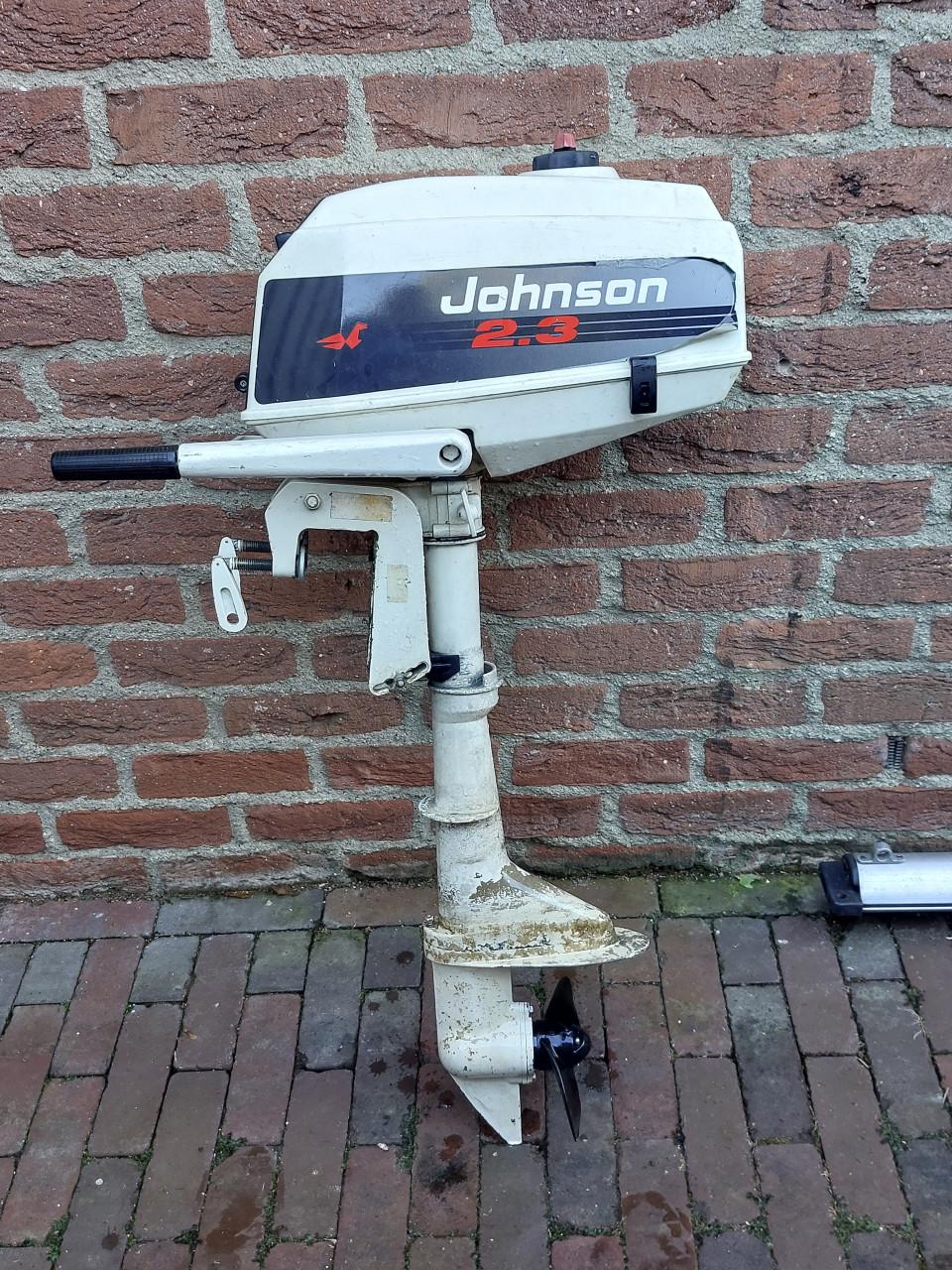 Klassieke Johnson 2.3pk buitenboordmotor, 2-takt