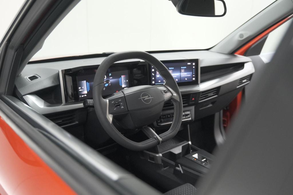 Opel Frontera 1.2 turbo hybrid 110 gs | stoelverwarming en stuurwielverwarm