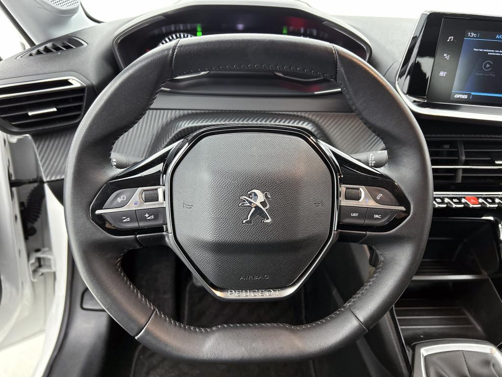 Peugeot 208 82 pk active pack | rijklaar | apple carplay | lichtmetalen vel