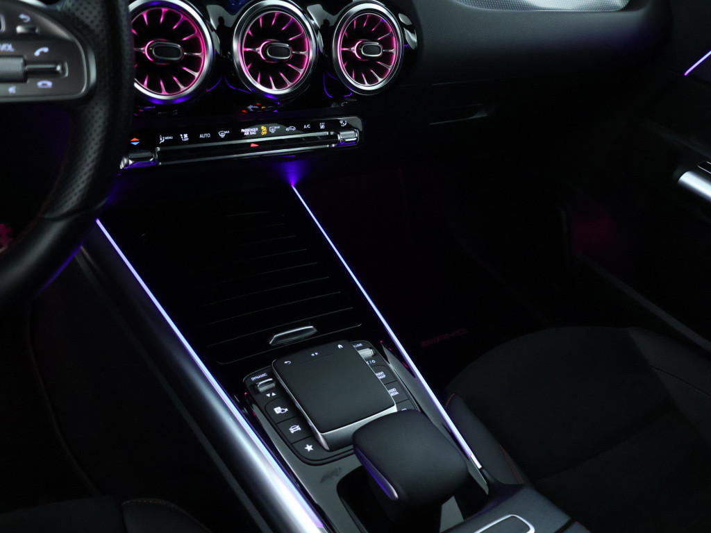 Mercedes-Benz Eqa 250 amg line 67 kwh | amg line | achteruitrijcamera | eas