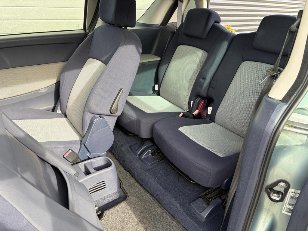 Peugeot 1007 1.6-16v sesam sporty/126.000 nap/automaat/airco/nwe distri/