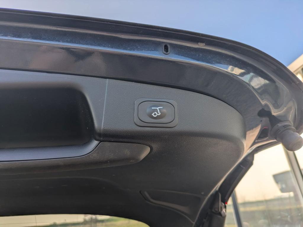 Ford Focus wagon 1.0 ecoboost hybrid titanium x business | 1e eigenaar | ca