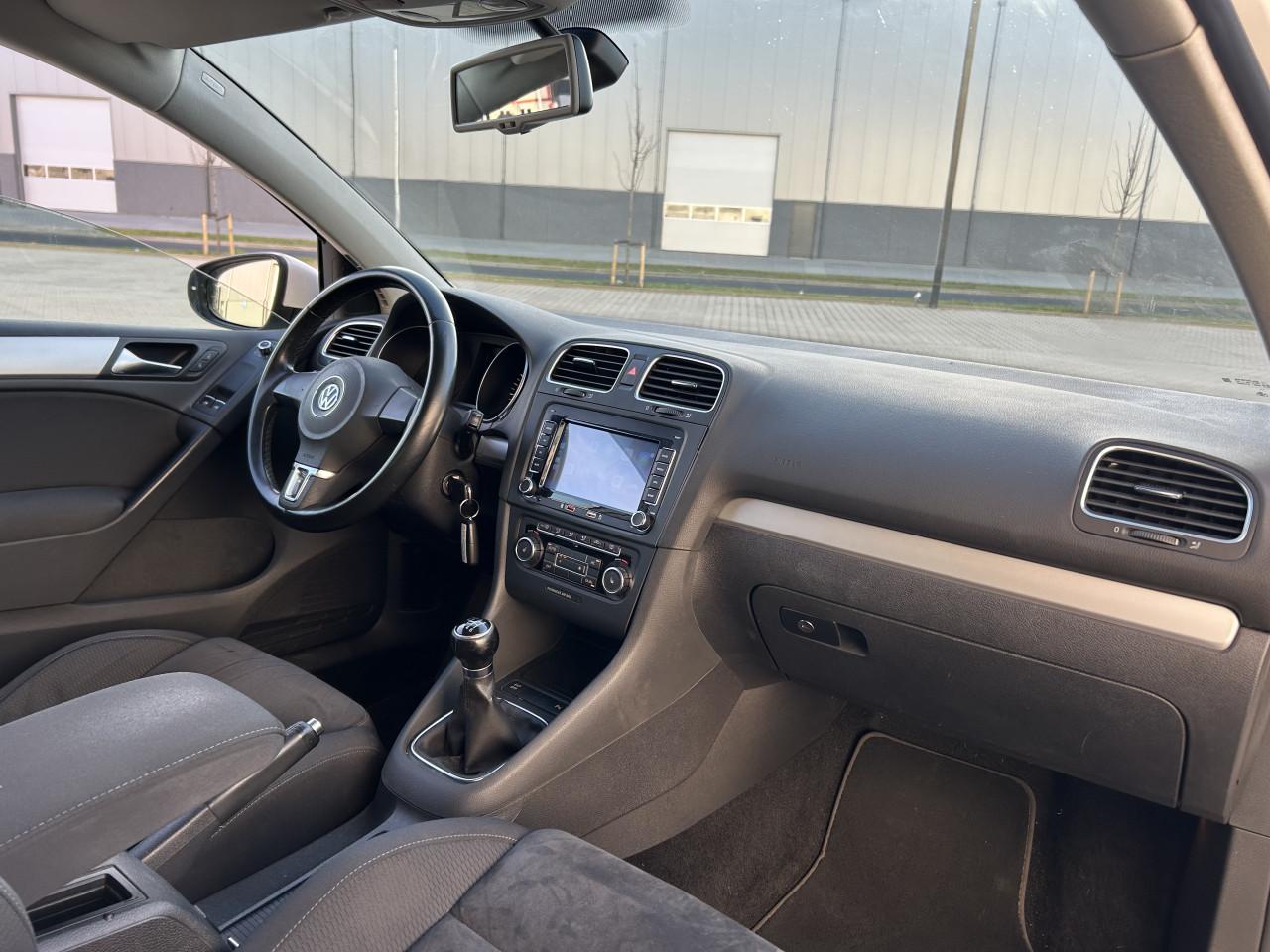 Volkswagen Golf 1.4 TSI R-LINE|CRUISE CONTR|CARPLAY|STOELV|