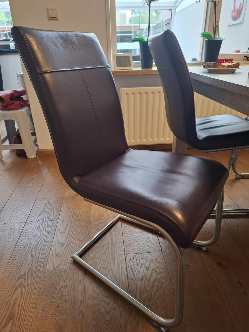 Eethoek met 6 stoelen
