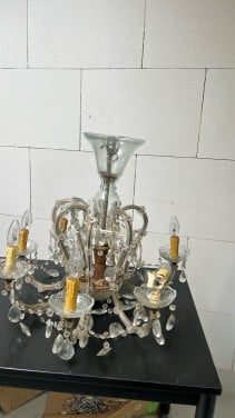 Antieke kroonluchter kristal