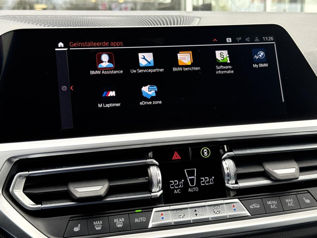 BMW 3-serie 320e m sport business edition plus | m performance | leder | la