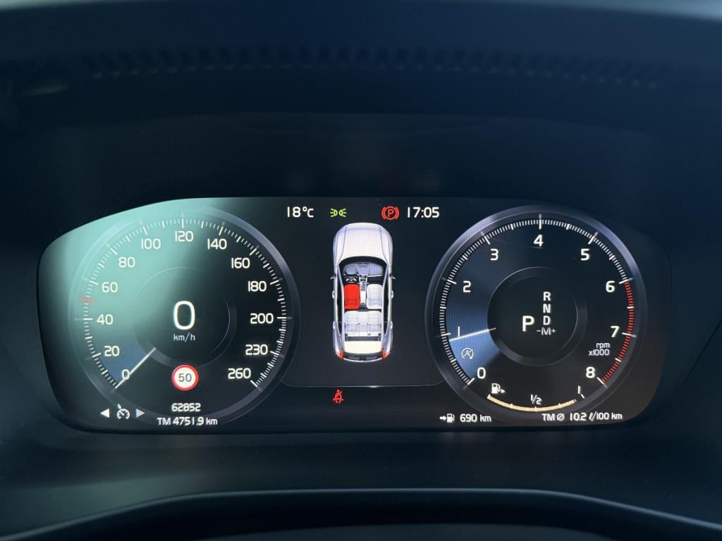 Volvo XC40 2.0 t4 r-design 191 pk | acc | camera | dab | navi