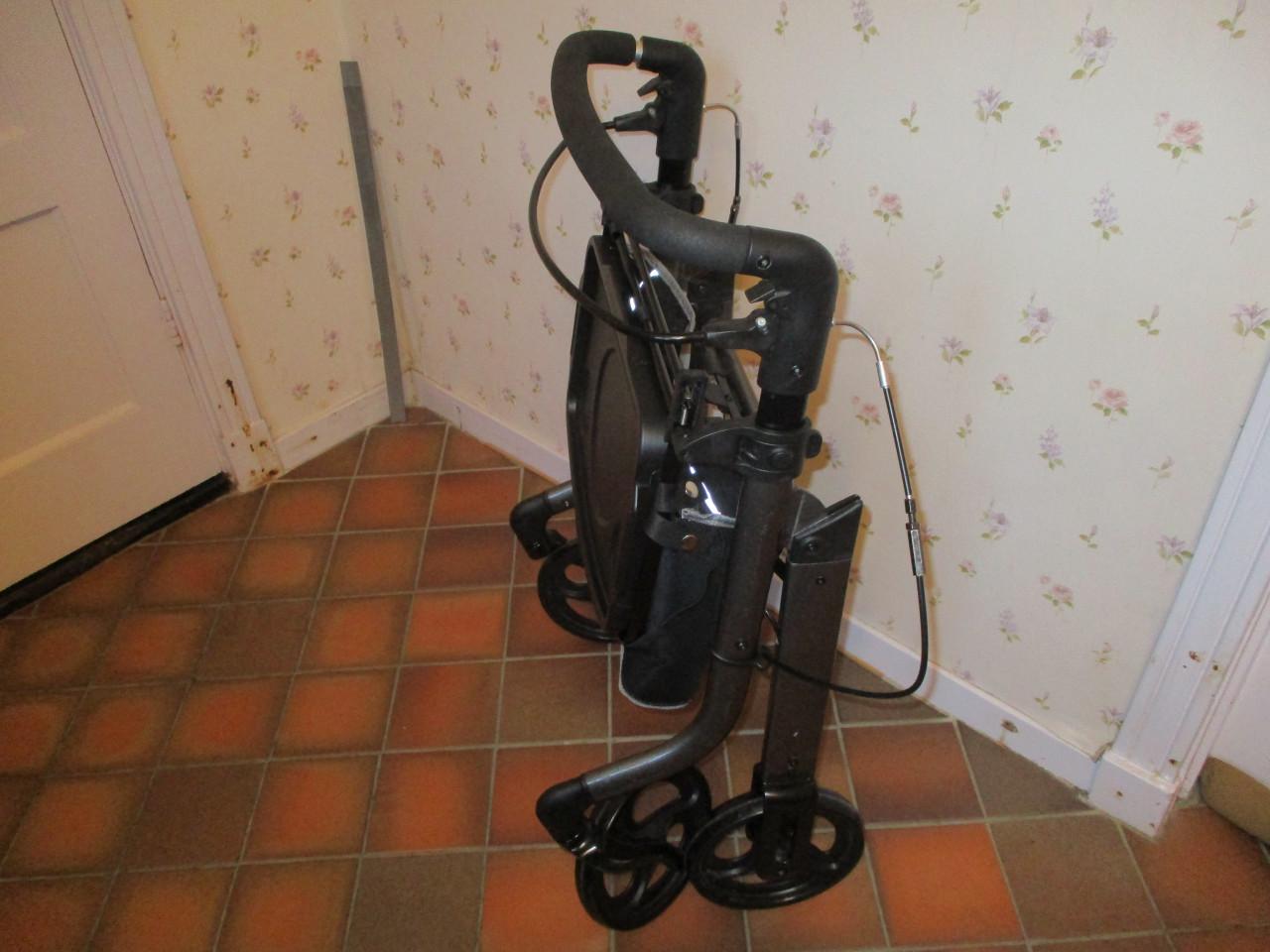 Mooie binnen rollator te koop