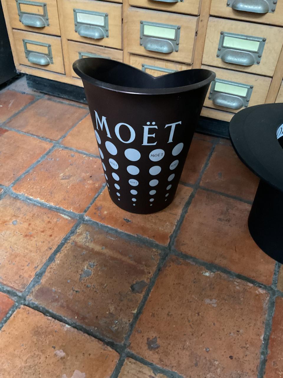 December Champagne maand