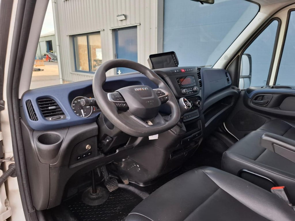 Iveco Daily 35s14nv 2.3 410l h3 pick-up / laadklep / aardgas / airco / crui