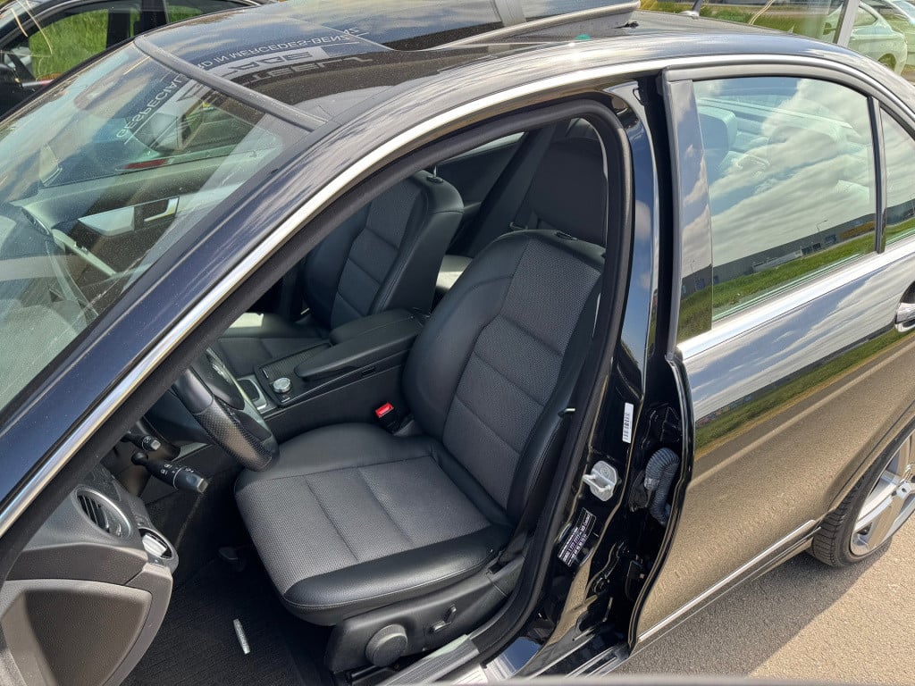 Mercedes-Benz C-Klasse 180 avantgarde automaat , schuifdak / afneembare tre