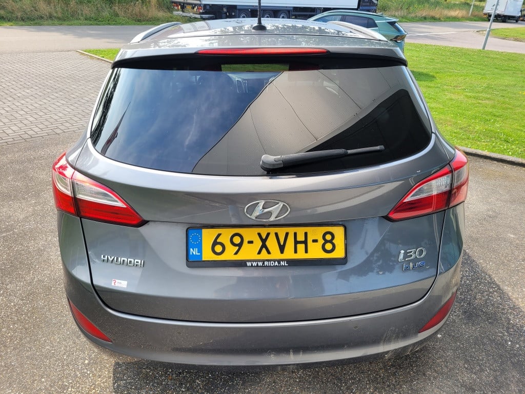 Hyundai I 30 wagon 1.6 gdi business ed.