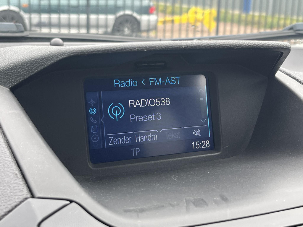 Ford Ecosport 1.0 ecoboost titanium | climate control | parkeersensoren ach