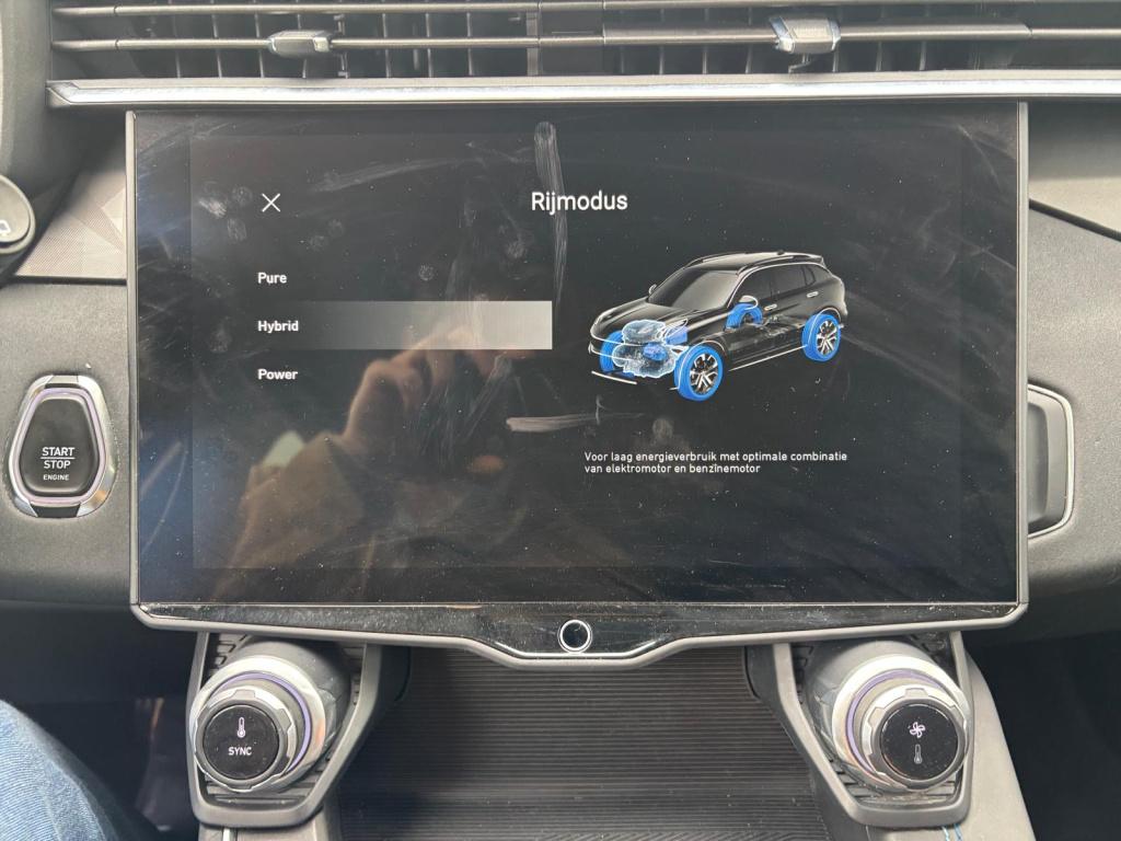 Lynk & Co 01 1.5 261pk phev , panoramadak, adaptive cc, carplay