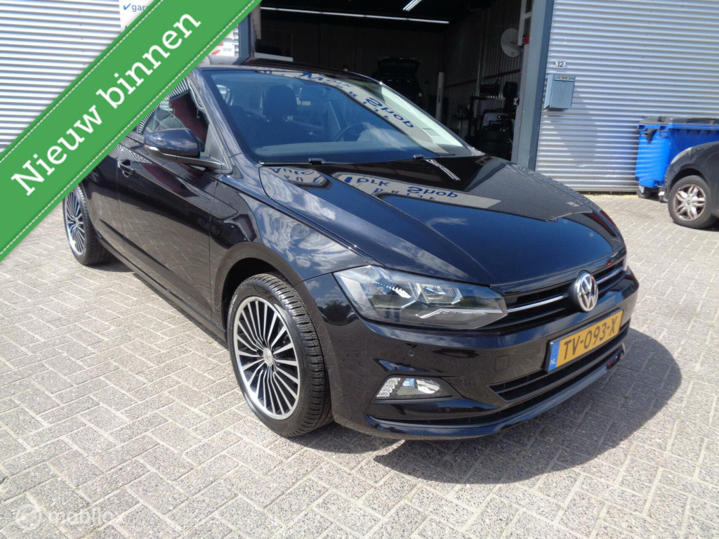 Volkswagen Polo 1.0 tsi beats/airco/pdc/carplay/17''lm velgen/led