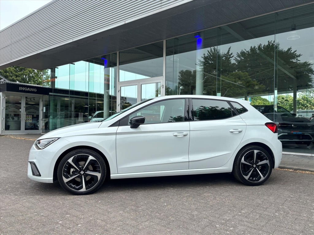 Seat Ibiza 1.0 tsi 110pk fr business intense plus dsg|led|18"|carplay|rijkl