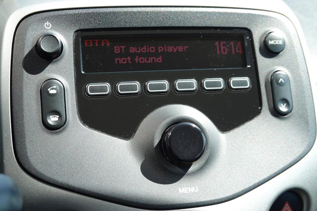 Citroen C1 1.0 vti shine automaat!