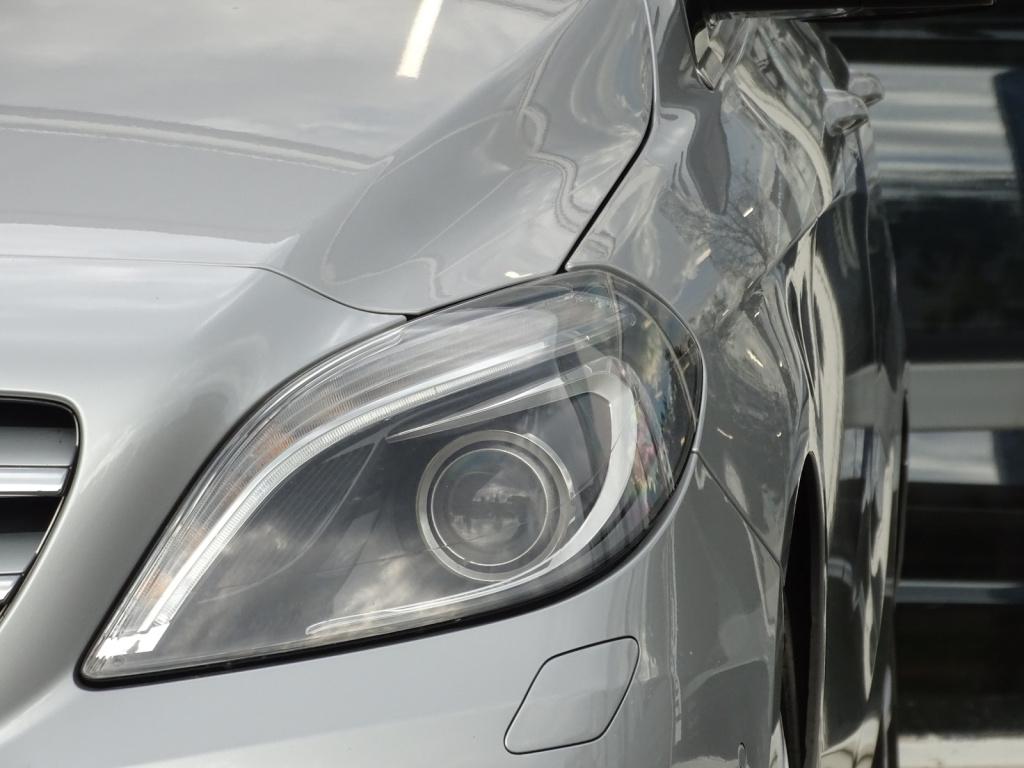 Mercedes-Benz B-Klasse 200 ambition automaat | leder | navi