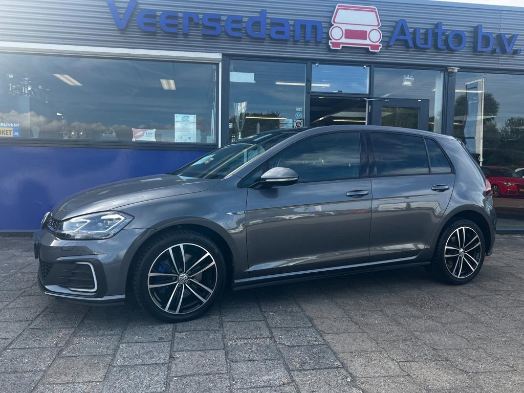 Volkswagen Golf 1.4 tsi phev gte elektr. schuif/kanteldak, winterpakket enz