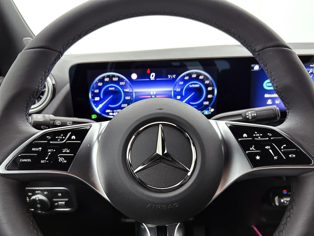 Mercedes-Benz Eqa 250+ business solution 71 kwh | widescreen display | extr